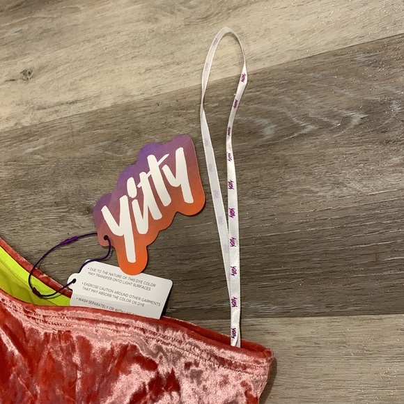 NWT Yitty Plusshy Asymetrical Bodysuit large - Picture 8 of 10